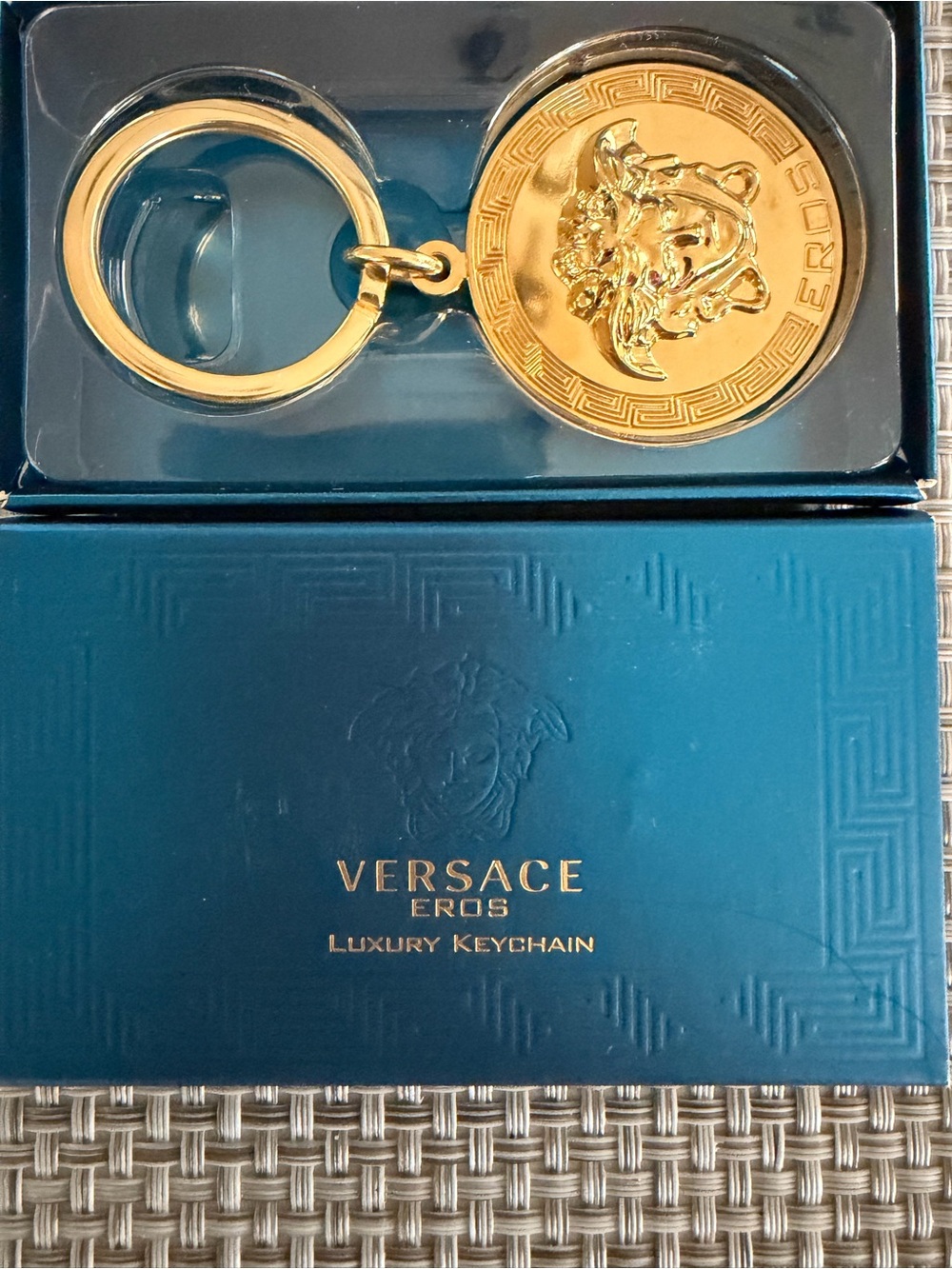 Versace Gold Medusa Eros Round Key Holder